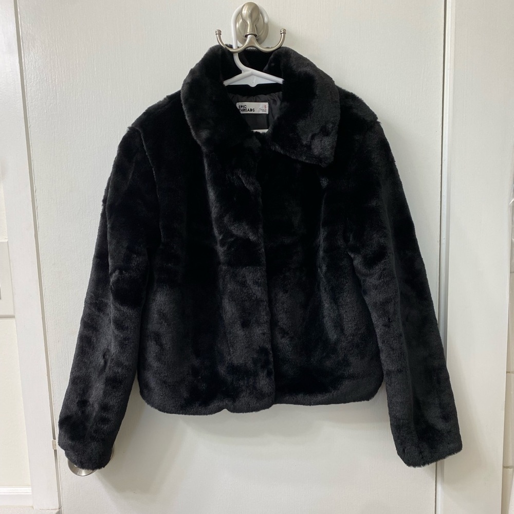 NWOT! Epic Threads Girls Faux Fur Jacket